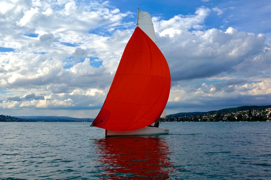 mOcean mit Gennaker am insign Cup 2013 vor Herrliberg